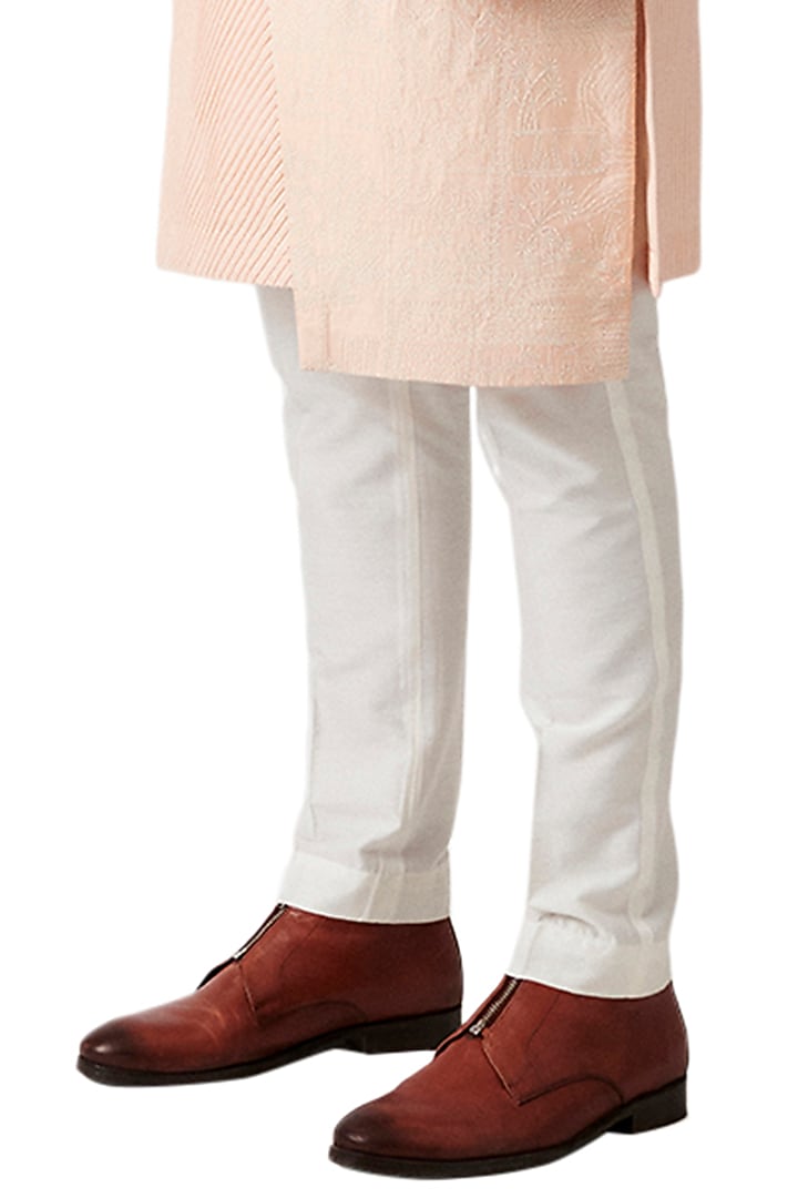 Straw Embroidered Kurta Set by Amaare at Pernia's Pop Up Shop