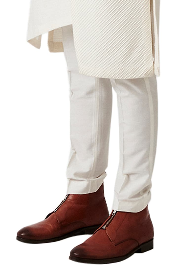 Pearl White Wool Kurta Set by Amaare at Pernia's Pop Up Shop