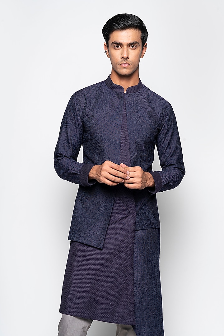 Navy Blue Triton Kurta Set by Amaare at Pernia's Pop Up Shop