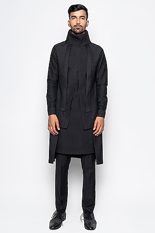 Black Cygnus Kurta Set by Amaare
