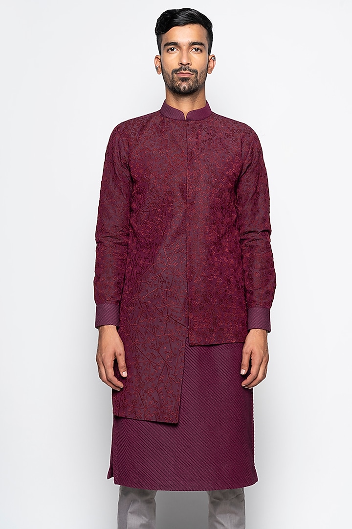 Wine Titania Kurta Set by Amaare at Pernia's Pop Up Shop