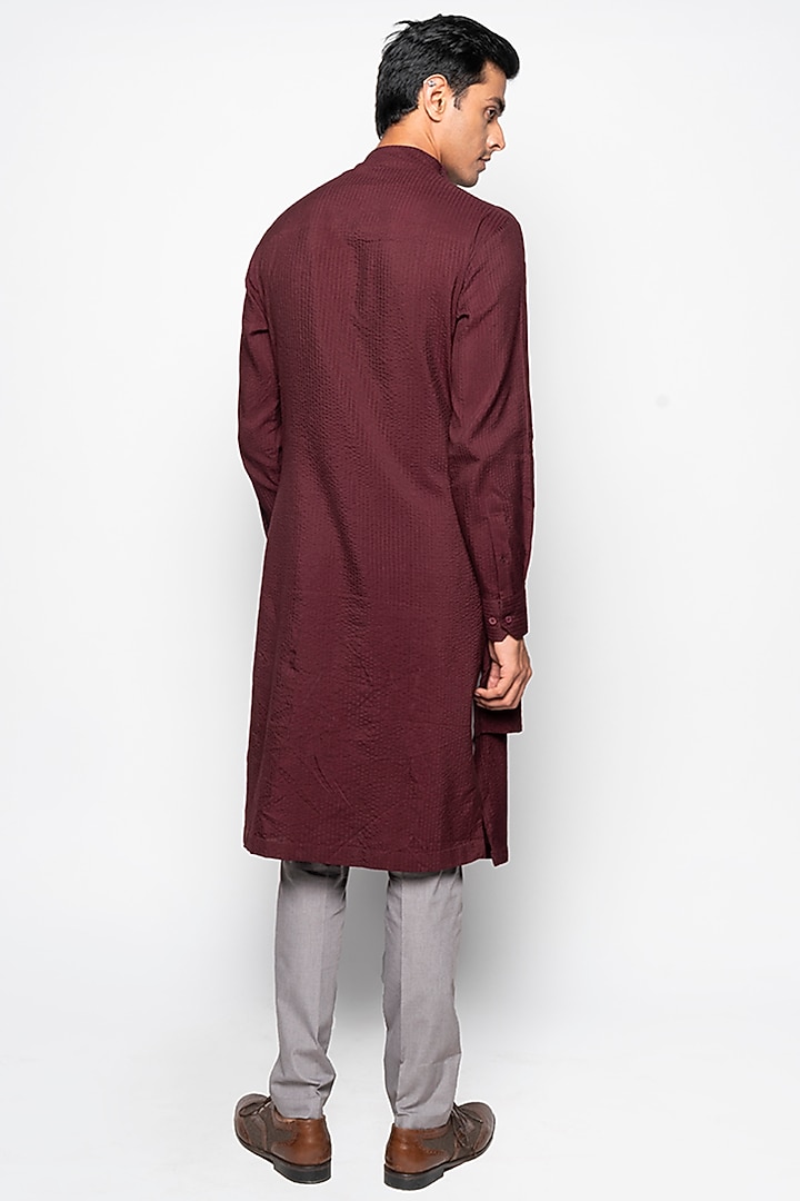 Wine Amaris Kurta Set by Amaare at Pernia's Pop Up Shop