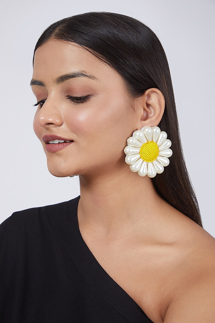 White Hand Embroidered Sunflower Earrings by AMAMA at Pernia's Pop Up Shop