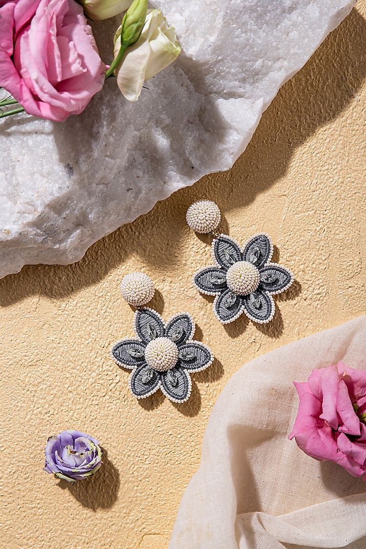 Lilac Grey Beads Embroidered Stud Earrings by AMAMA