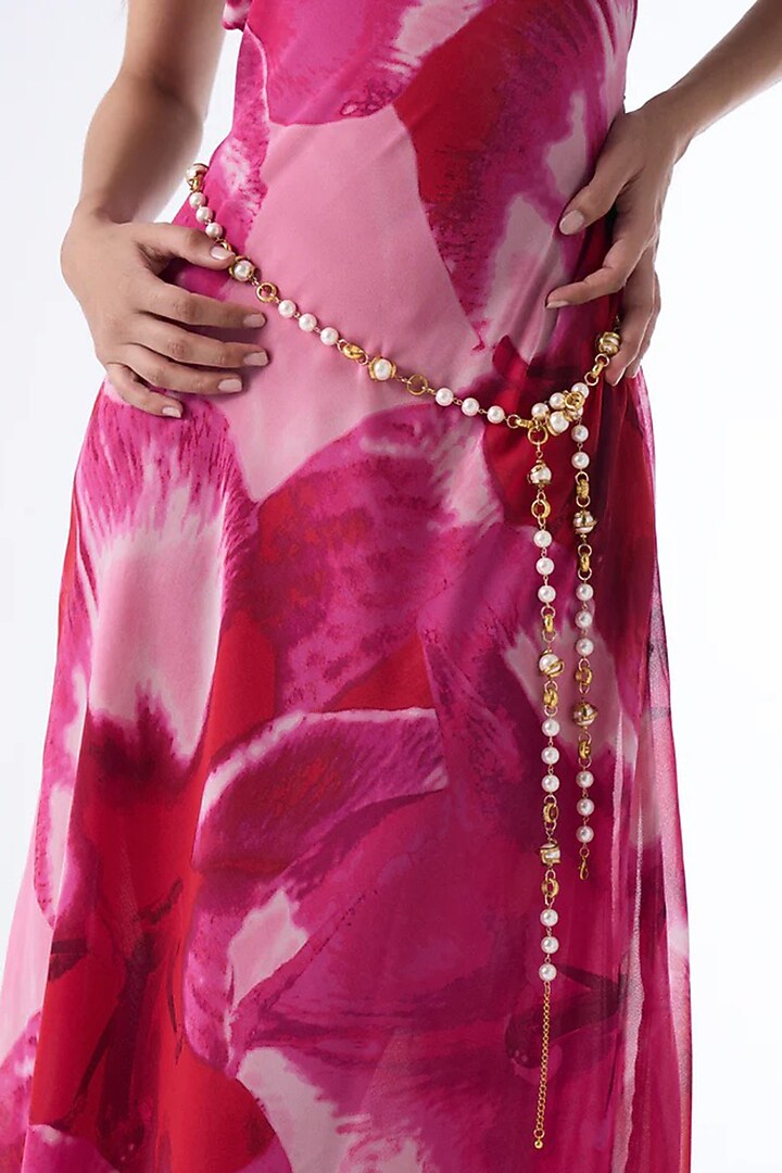 Gold Finish Pearl Necklace by AMAMA at Pernia's Pop Up Shop