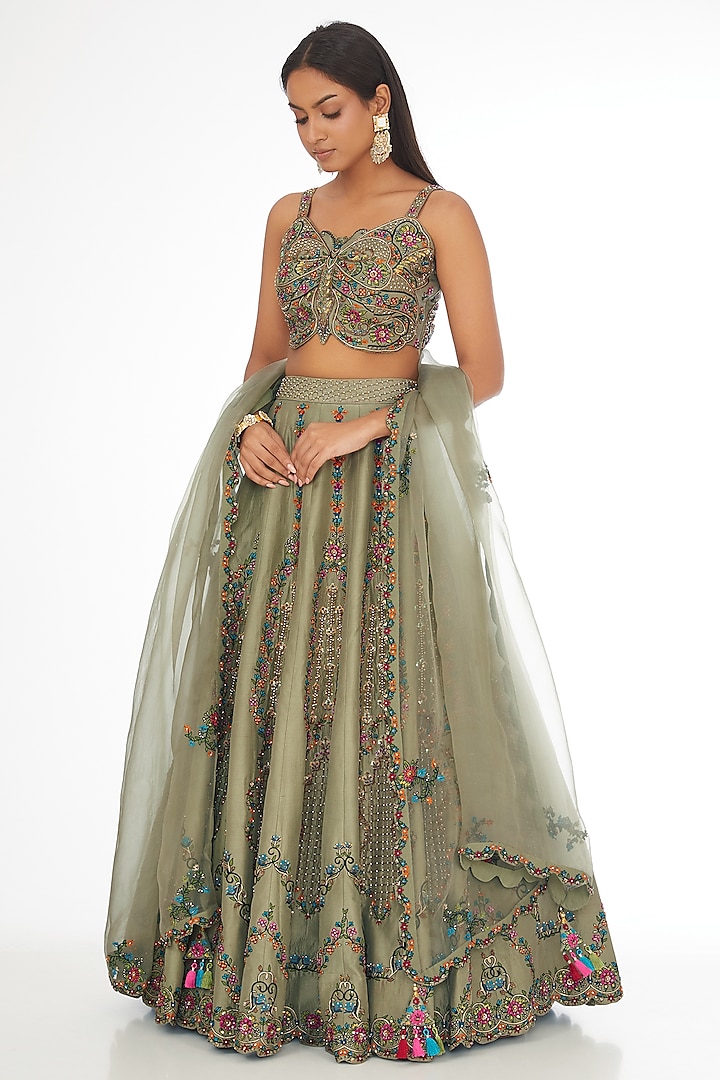 Grey Pure Dupion Silk Aari Embroidered Wedding Lehenga Set by AMAN TAKYAR at Pernia's Pop Up Shop