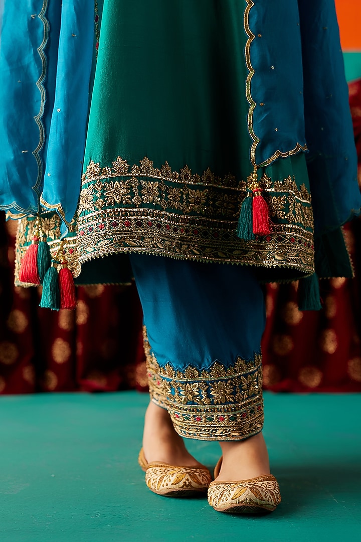 Castleton Green Dupion Silk & Organza Hand Embroidered Kurta Set by AMAN TAKYAR at Pernia's Pop Up Shop