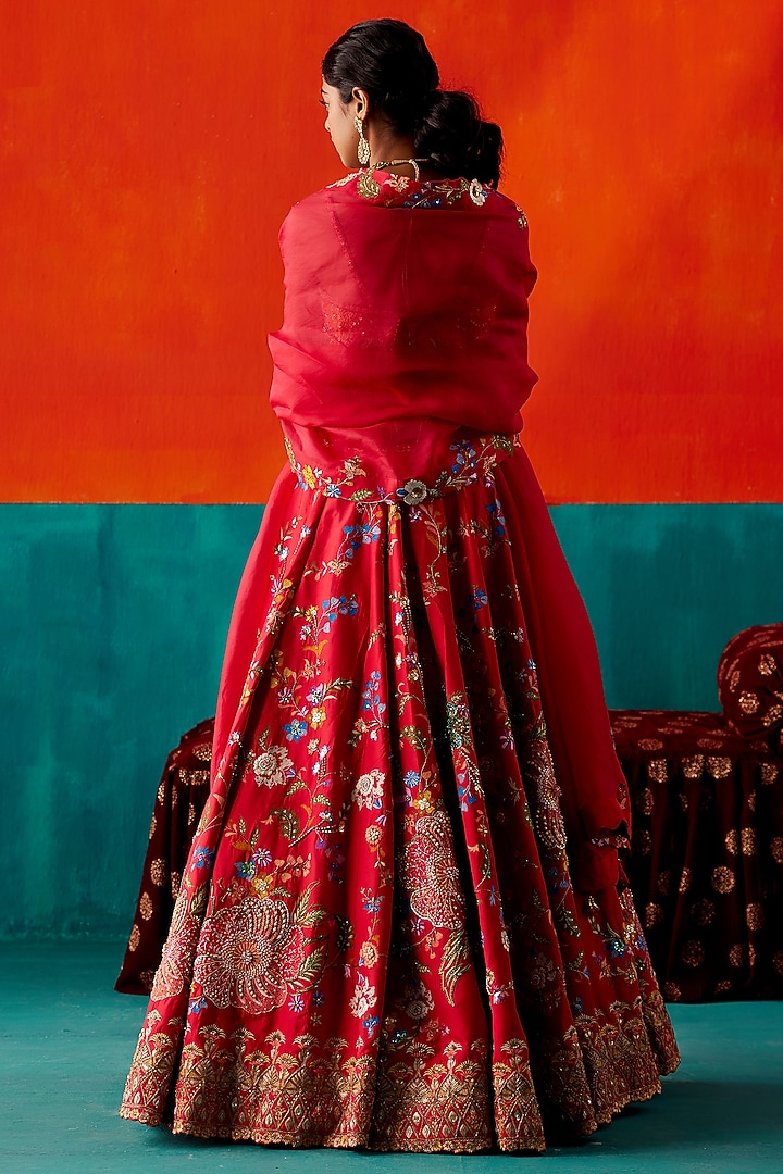 Red Dupion Silk & Organza Floral Embroidered Bridal Lehenga Set by AMAN TAKYAR at Pernia's Pop Up Shop