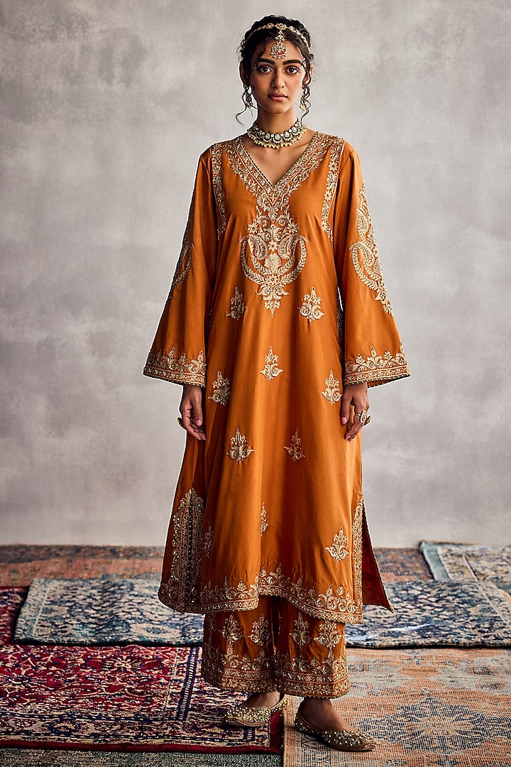 Brick Orange Dupion Silk Thread Embroidered Kurta Set by AMAN TAKYAR at Pernia's Pop Up Shop