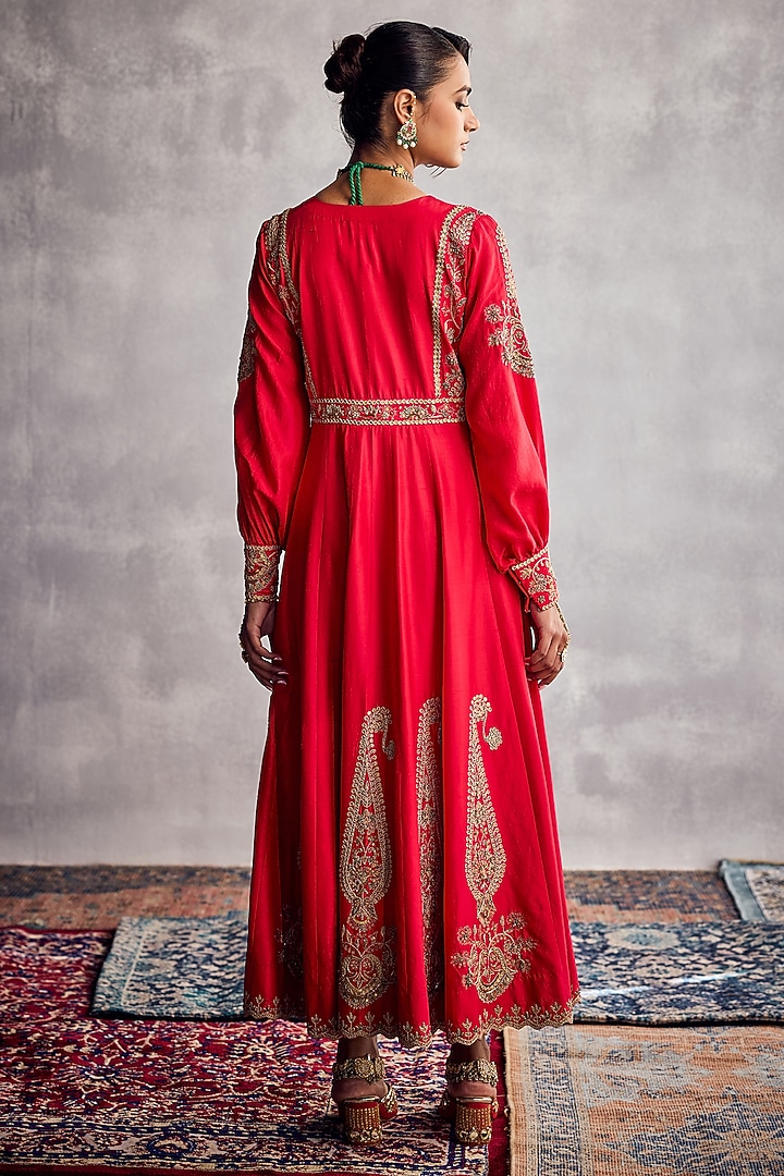 Red Dupion Silk Thread Embroidered Angrakha Kurta Set by AMAN TAKYAR at Pernia's Pop Up Shop