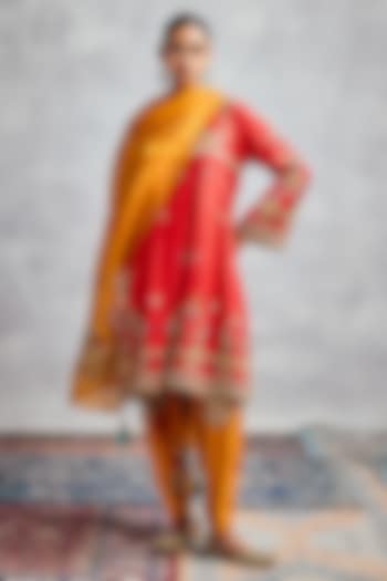 Bright Orange Dupion Silk Floral Embroidered Kurta Set by AMAN TAKYAR at Pernia's Pop Up Shop