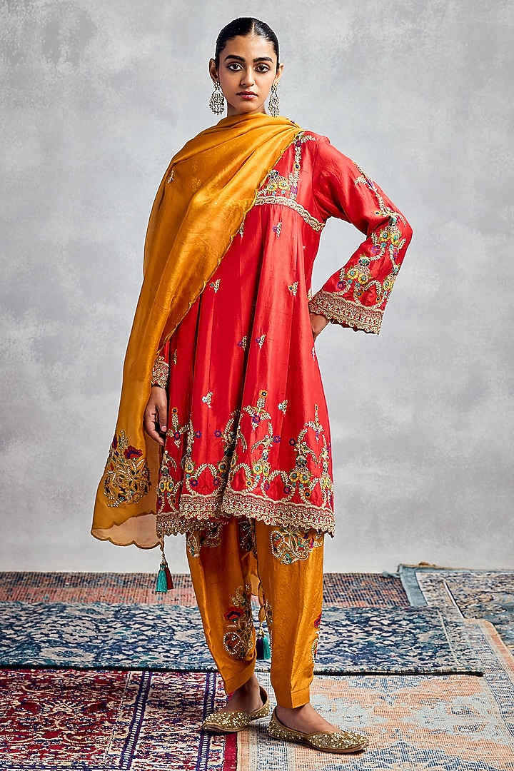 Bright Orange Dupion Silk Floral Embroidered Kurta Set by AMAN TAKYAR at Pernia's Pop Up Shop