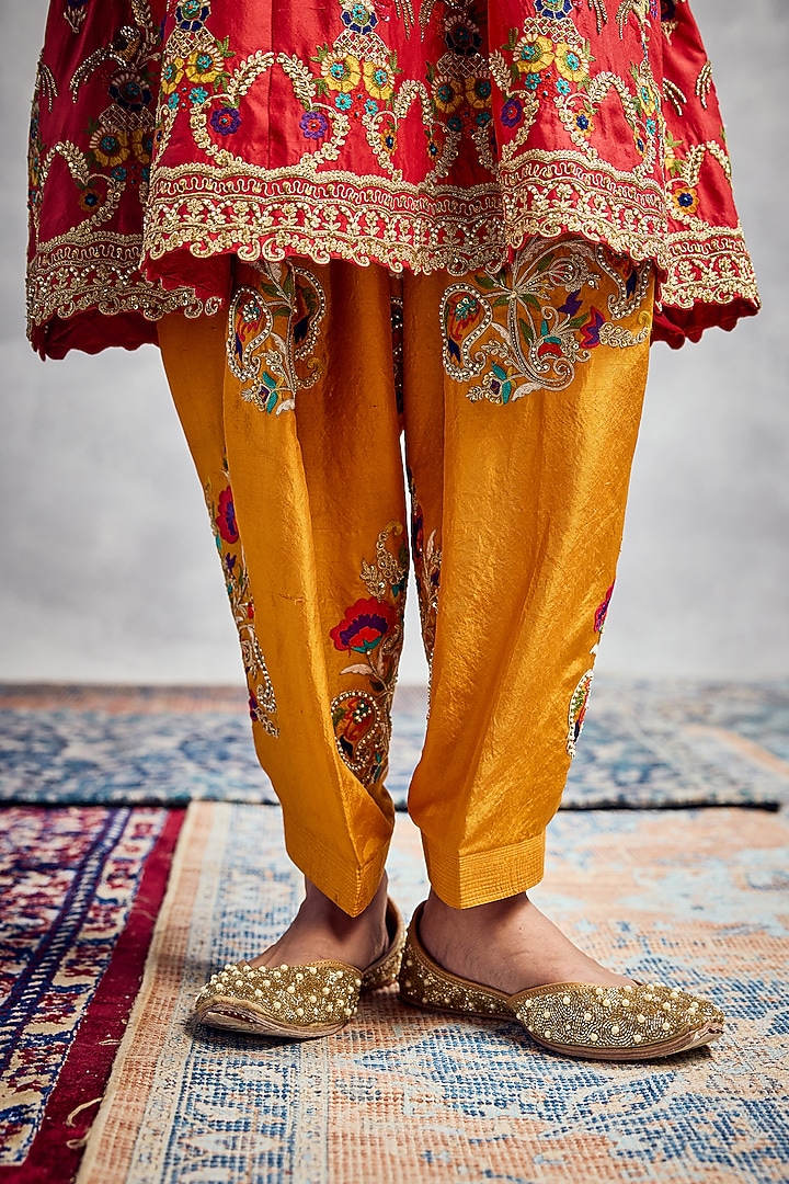 Bright Orange Dupion Silk Floral Embroidered Kurta Set by AMAN TAKYAR at Pernia's Pop Up Shop