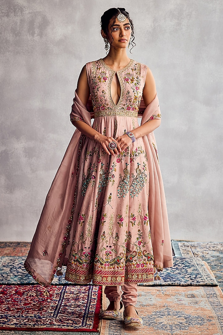 Peach Dupion Silk Floral Thread Embroidered Bridal Anarkali Set by AMAN TAKYAR at Pernia's Pop Up Shop