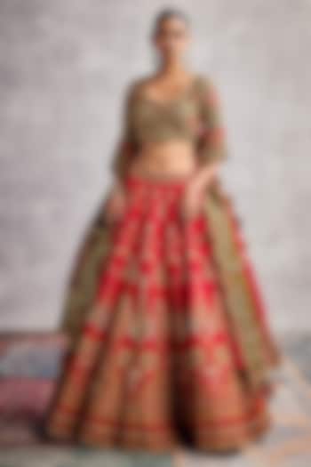 Red Dupion Silk Floral Embroidered Bridal Lehenga Set by AMAN TAKYAR at Pernia's Pop Up Shop