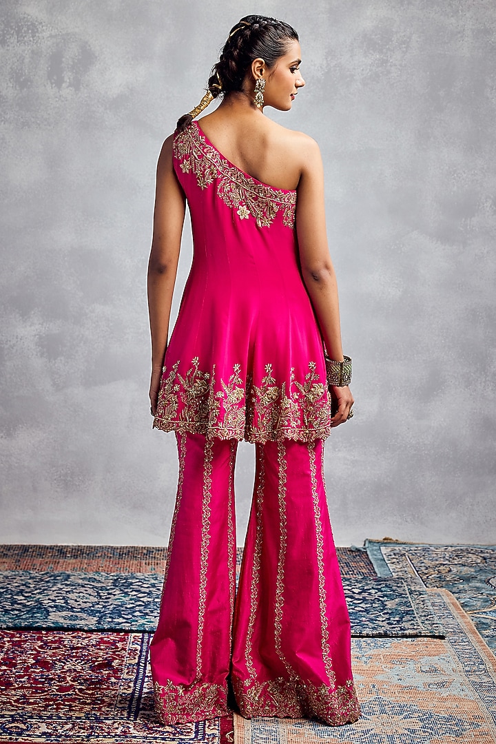 Fuchsia Silk Georgette Embroidered Pant Set by AMAN TAKYAR at Pernia's Pop Up Shop