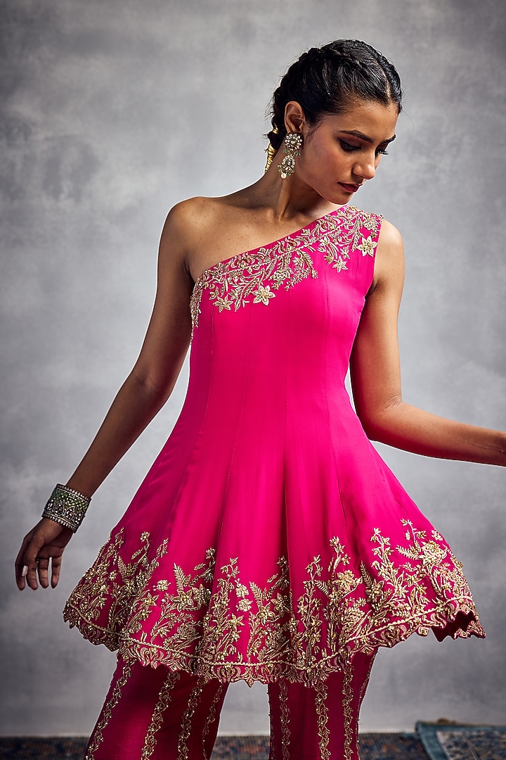 Fuchsia Silk Georgette Embroidered Pant Set by AMAN TAKYAR at Pernia's Pop Up Shop