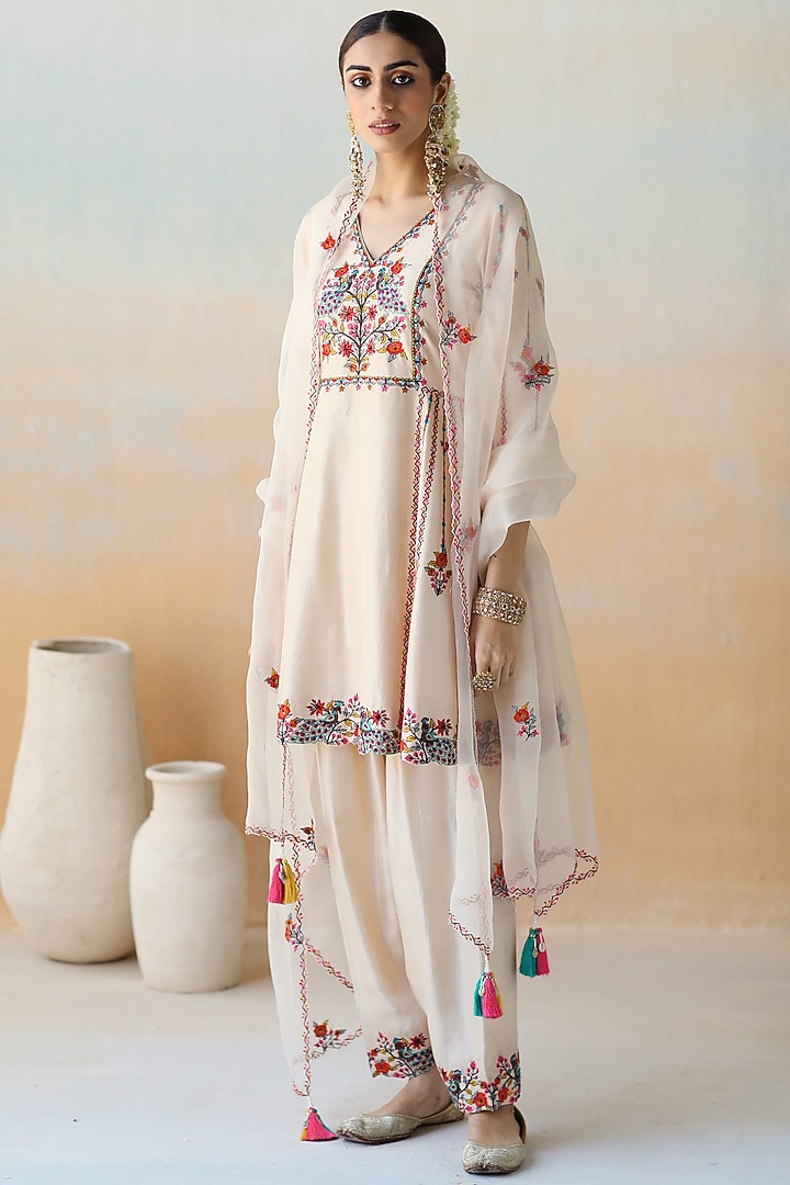 Tajdaar Ivory Kurta Set