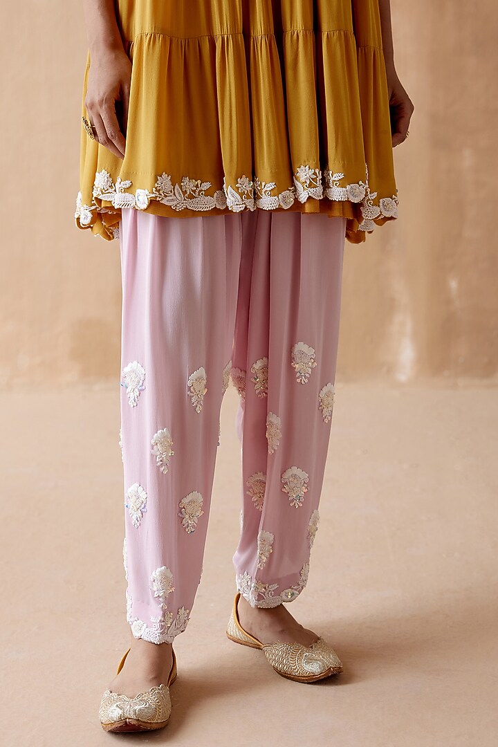 Mustard Pure Georgette Embellished Kurta Set by AMAN TAKYAR at Pernia's Pop Up Shop