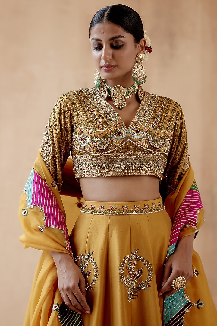 Mustard Dupion Silk Embellished Bridal Lehenga Set by AMAN TAKYAR at Pernia's Pop Up Shop