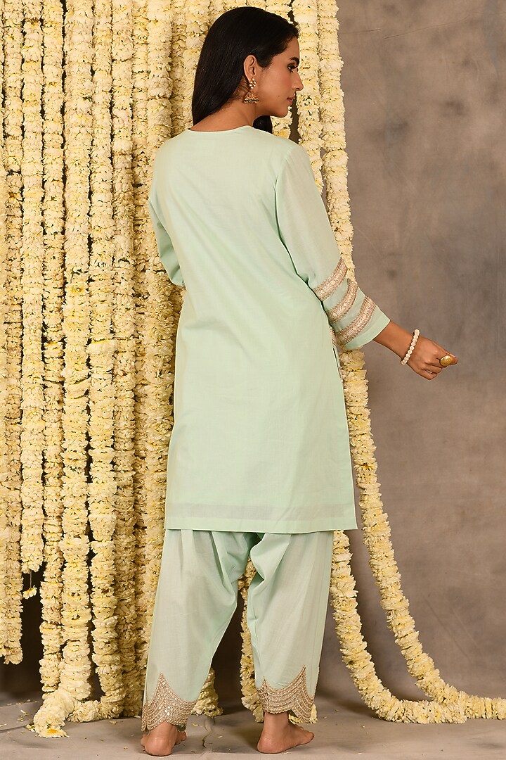 Mint Green Cotton Mulmul Embroidered Kurta Set by Amrita Artisanal at Pernia's Pop Up Shop