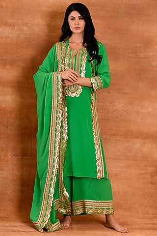 Spring Green Crepe Silk Kurta Set by Amrita Artisanal