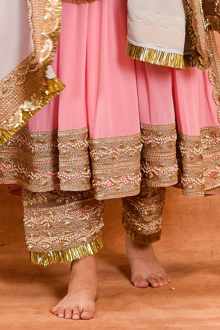 Bubblegum Pink Crepe Silk Party Wear Anarkali Set by Amrita Artisanal at Pernia's Pop Up Shop