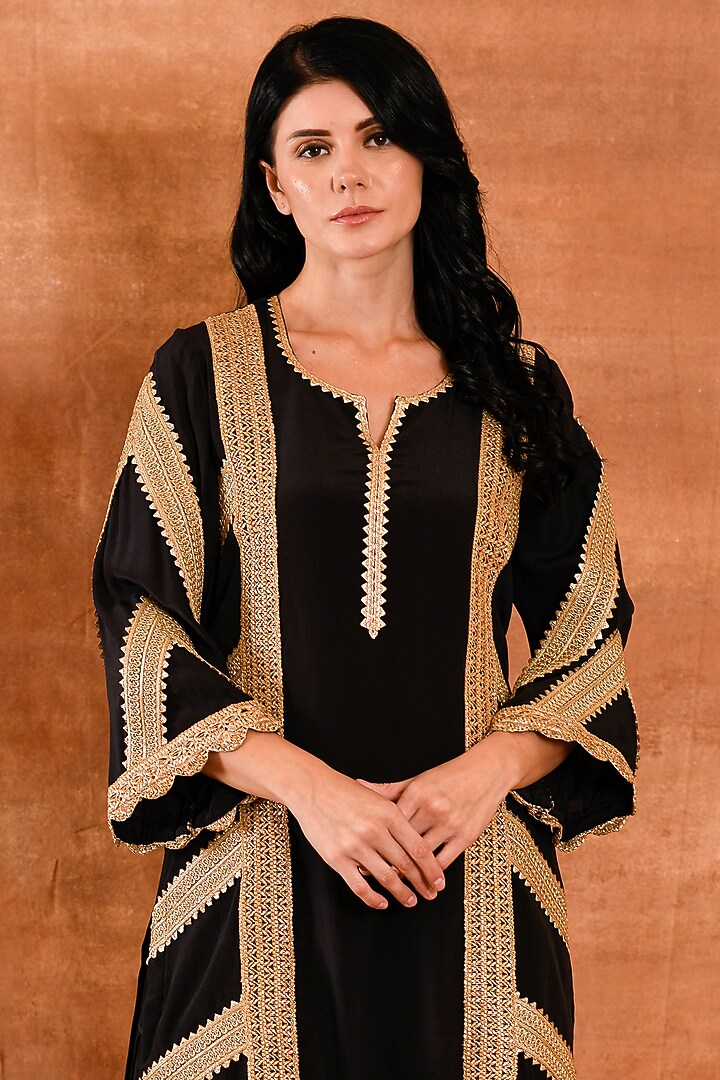 Black Crepe Silk Kurta Set by Amrita Artisanal at Pernia's Pop Up Shop
