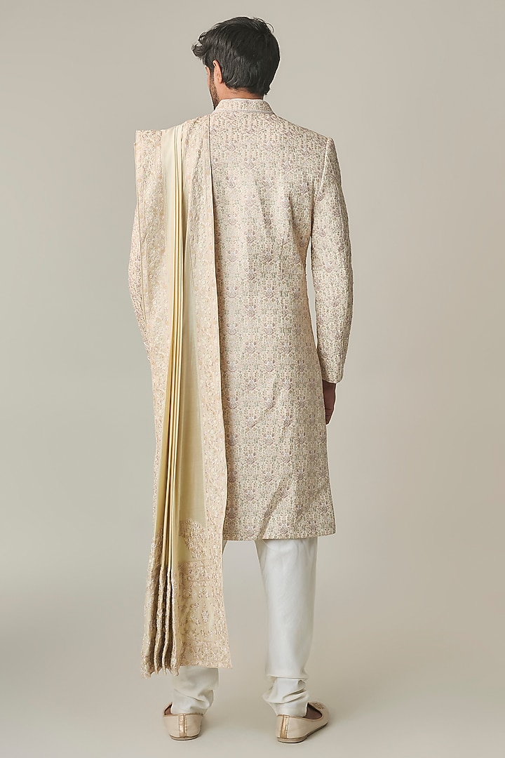 Champagne Gold Silk Hand Embroidered Groom Sherwani Set by Amit Behki at Pernia's Pop Up Shop