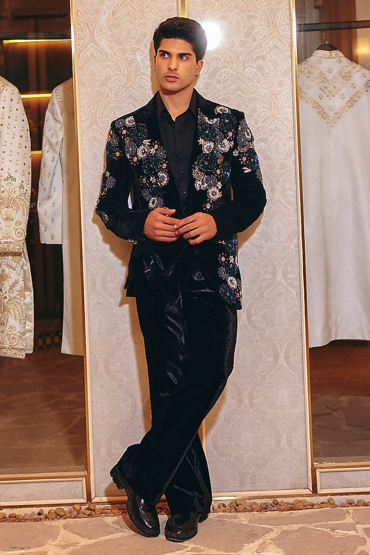 Black Cotton Velvet Hand Embroidered Blazer Set by Amit Behki at Pernia's Pop Up Shop