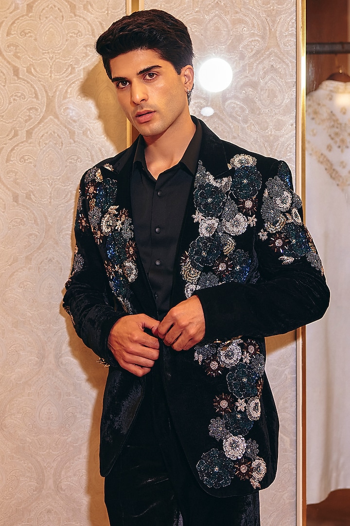 Black Cotton Velvet Hand Embroidered Blazer Set by Amit Behki at Pernia's Pop Up Shop