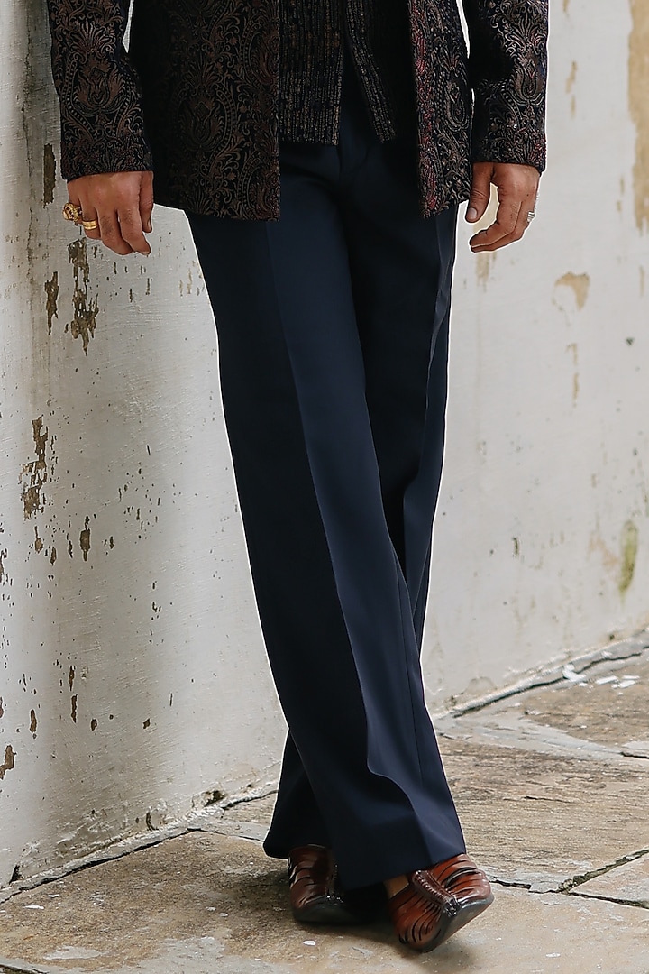 Navy Blue Velvet Hand Embroidered Groom Bandhgala Set by Amit Behki at Pernia's Pop Up Shop