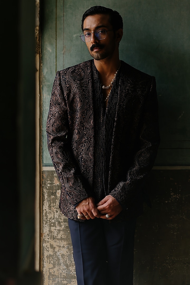 Navy Blue Velvet Hand Embroidered Groom Bandhgala Set by Amit Behki at Pernia's Pop Up Shop