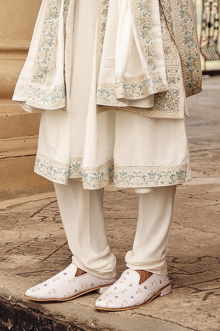 Ivory Raw Silk Hand Embroidered Groom Indowestern Set by Amit Behki at Pernia's Pop Up Shop
