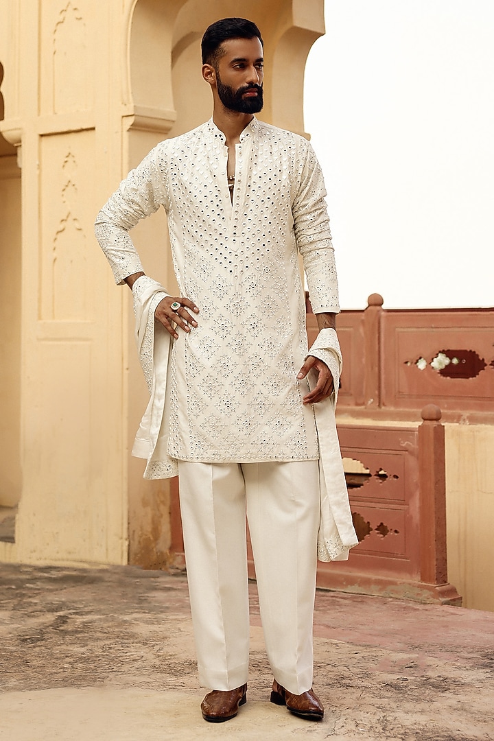 Ivory Raw Silk Hand Embroidered Stole by Amit Behki at Pernia's Pop Up Shop