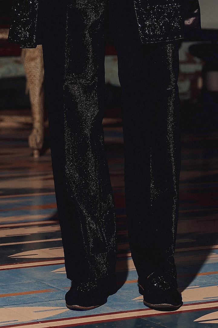 Black Velvet & Italian Fabric Hand Embroidered Groom Indowestern Set by Amit Behki at Pernia's Pop Up Shop