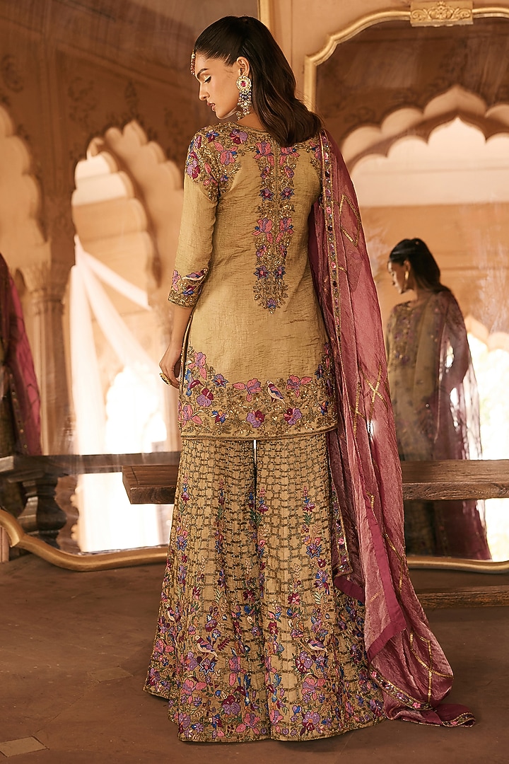 Gold Silk Tissue Dabka & Nakshi Hand Embroidered Gharara Set by Anjanaa M Dang at Pernia's Pop Up Shop