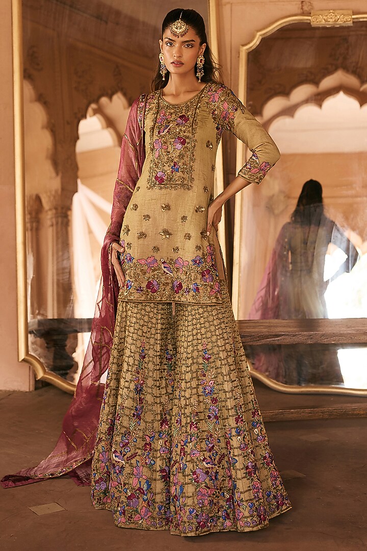 Gold Silk Tissue Dabka & Nakshi Hand Embroidered Gharara Set by Anjanaa M Dang at Pernia's Pop Up Shop