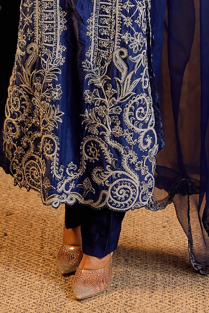 Blue Uppada Silk Cutdana Embroidered Kurta Set by Anjanaa M Dang at Pernia's Pop Up Shop