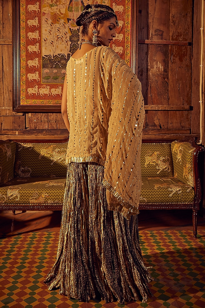 Copper Georgette Striped Kaftan Set by Etasha by Asha Jain at Pernia's Pop Up Shop