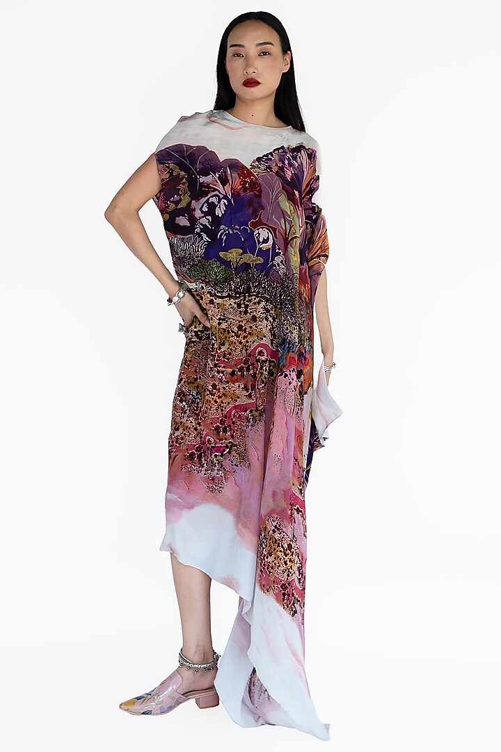 Rose Pink Natural Silk Kaftan by AMKA at Pernia's Pop Up Shop