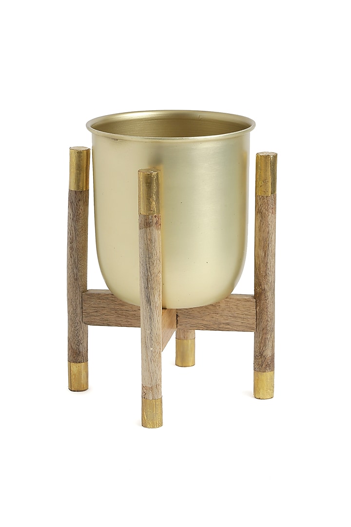 Matt Gold Planter With Wooden Stand by Amoliconcepts at Pernia's Pop Up Shop