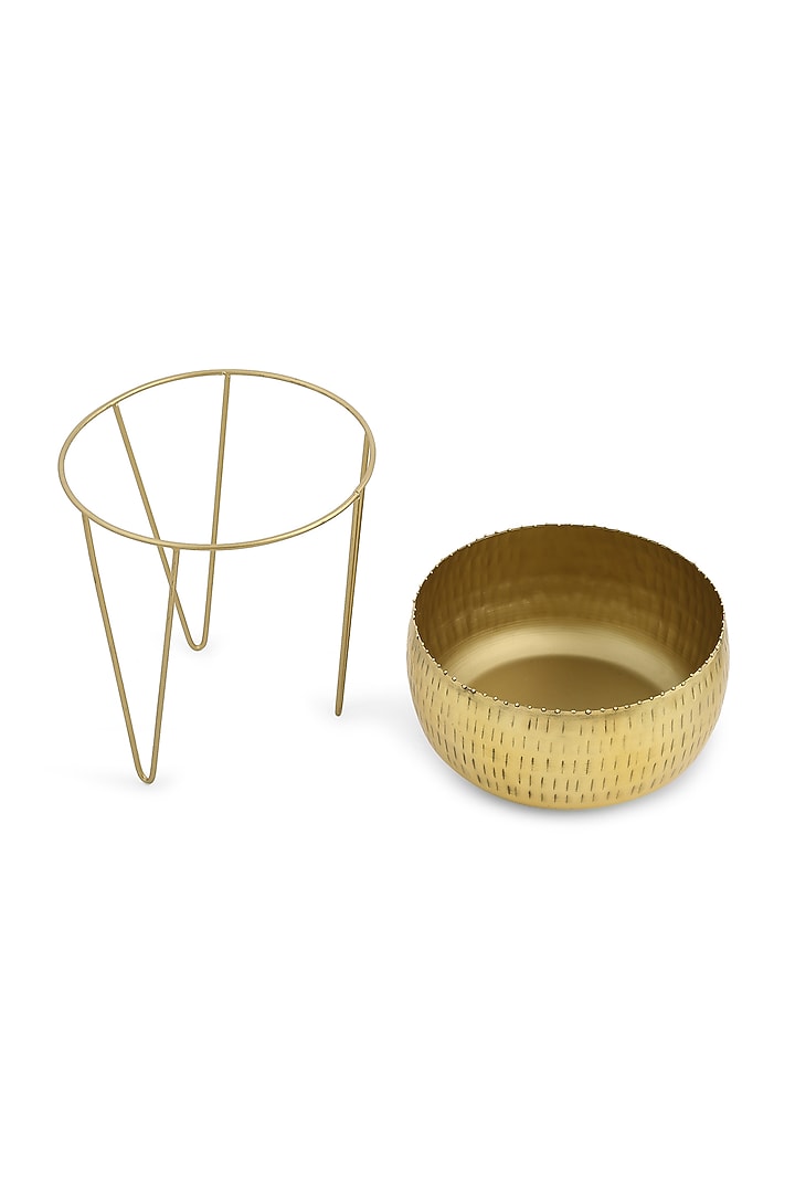 Antique Brass Hammered Planter by Amoliconcepts at Pernia's Pop Up Shop