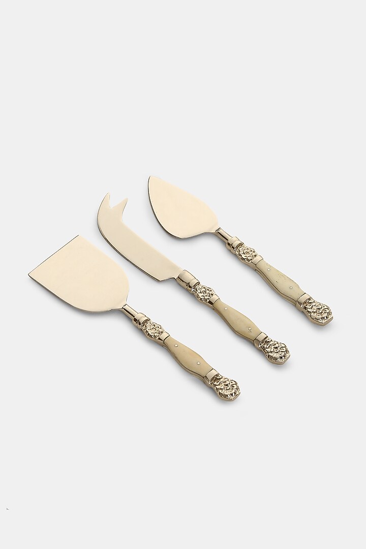 Silver & Off-White Stainless Steel Cheese Set by Amoliconcepts at Pernia's Pop Up Shop
