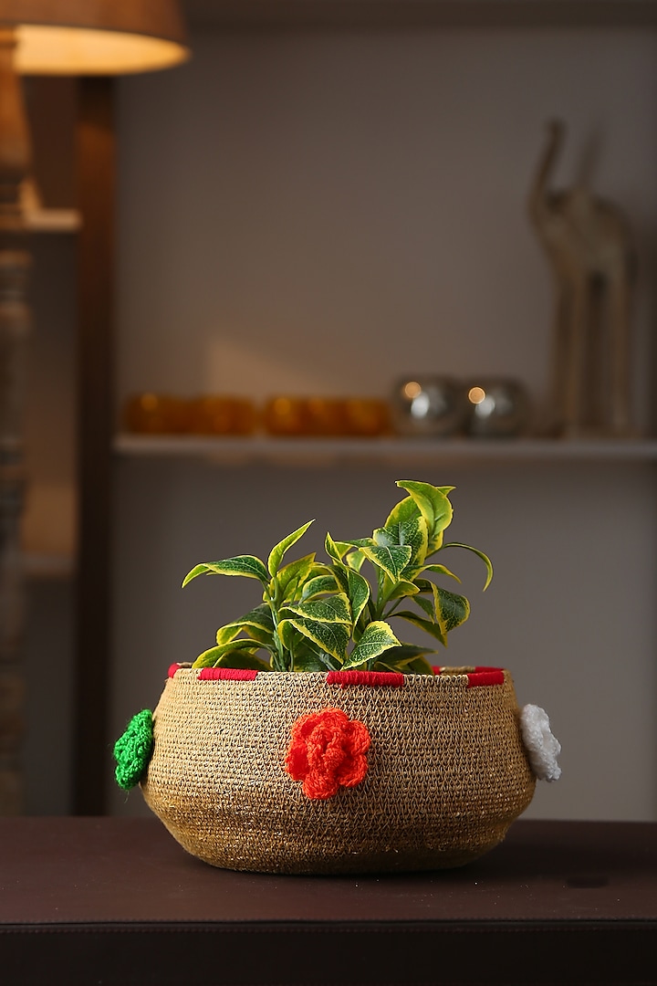 Natural & Multicolor Jute & Acrylic Thread Hand-Braided Baskets by Amoliconcepts at Pernia's Pop Up Shop