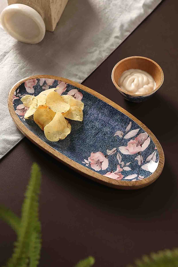 Blue Chip & Dip Platter & Bowl In Flower Design by Amoliconcepts