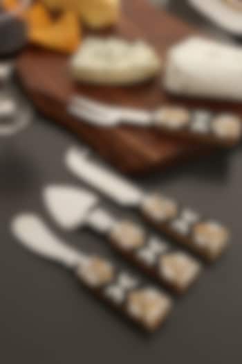 Beige & Silver Cheese Set With Geometric Design (Set of 4) by Amoliconcepts at Pernia's Pop Up Shop