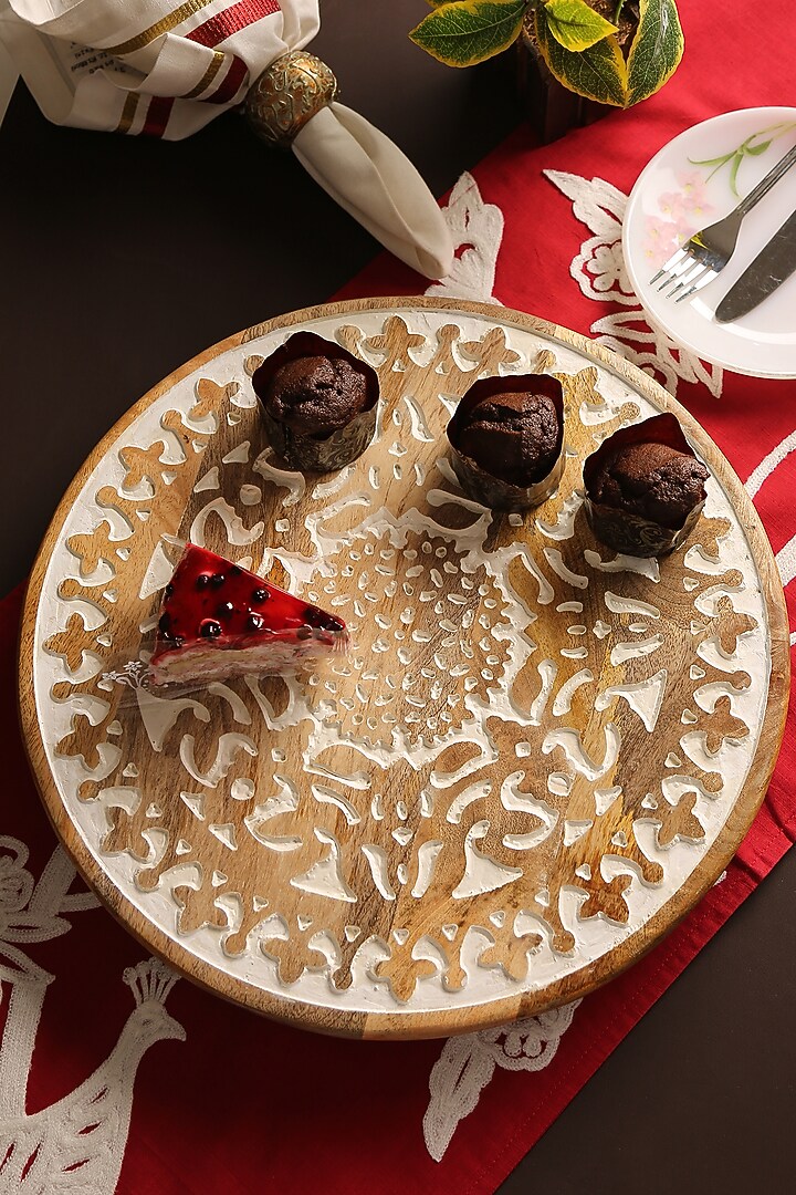 Natural Extensively Carved Lazy Susan Tray In White Wash Finish by Amoliconcepts at Pernia's Pop Up Shop