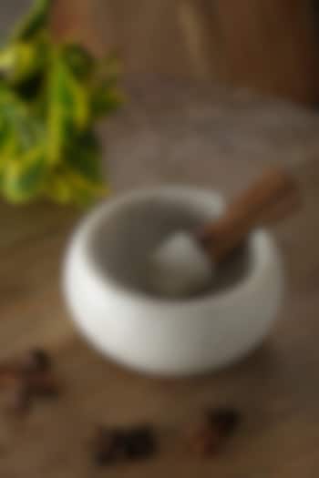 White Marble Mortar & Pestle With Wooden Handle by Amoliconcepts at Pernia's Pop Up Shop