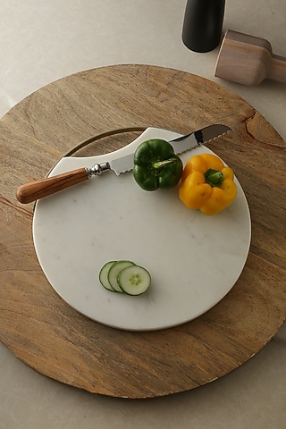 Matt Gold & White Marble Cheese Board Set by Amoliconcepts